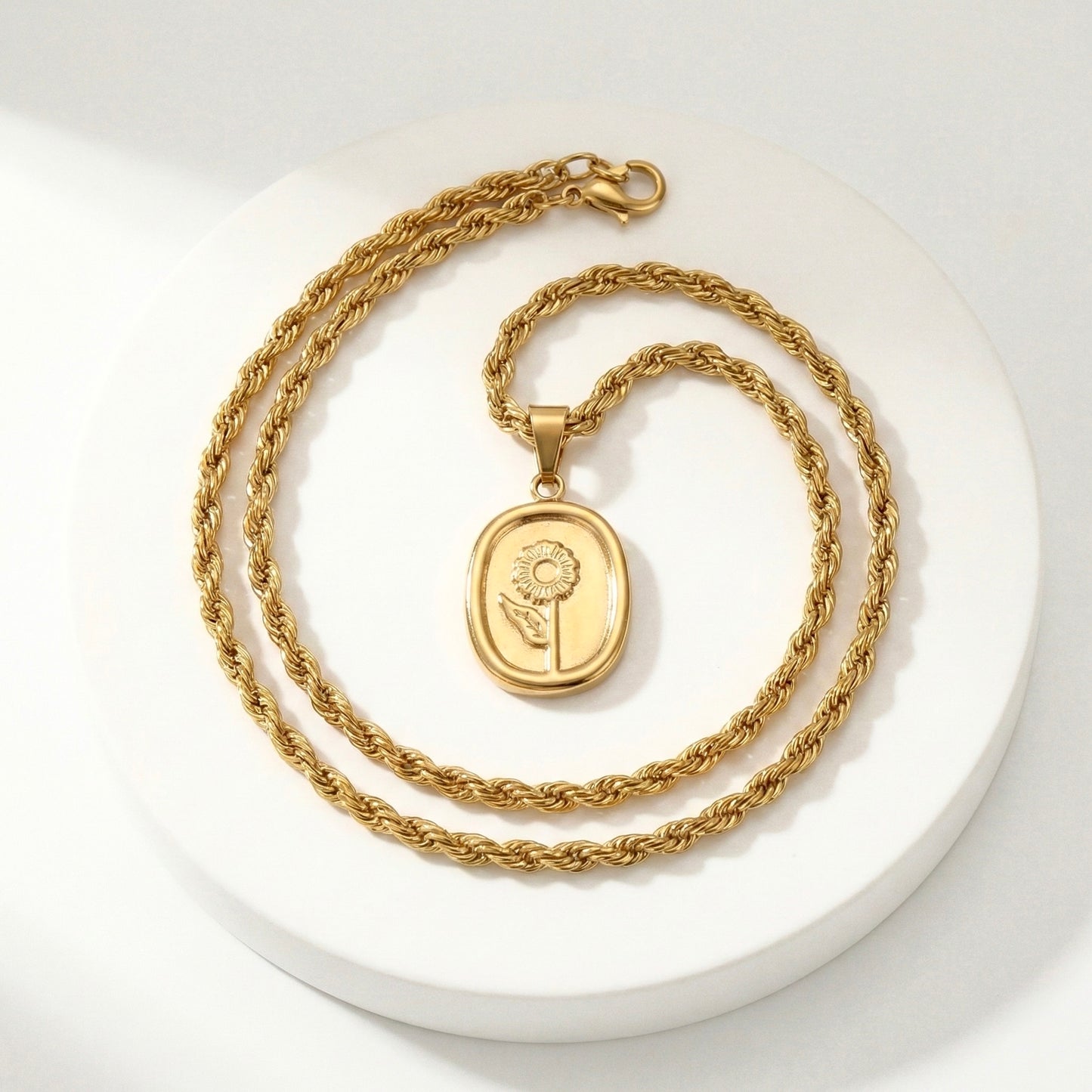 Flower Bloom Pendant Necklace