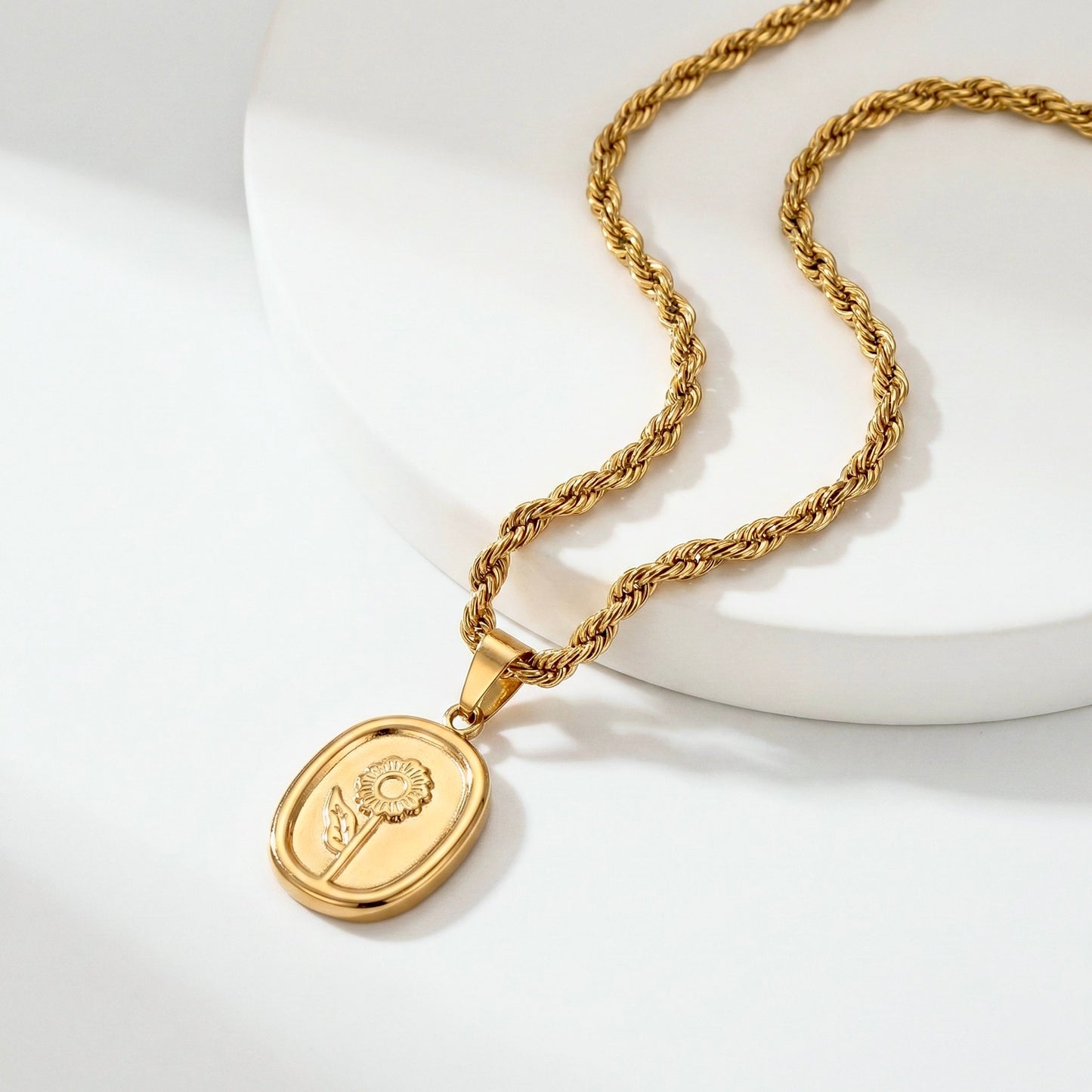 Flower Bloom Pendant Necklace