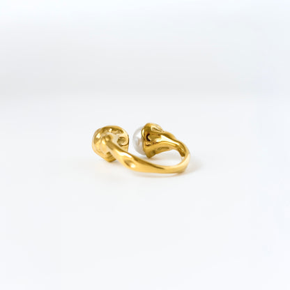 Lunara Pearl Ring