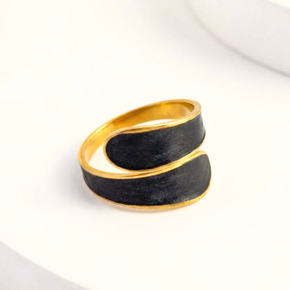 Ivora Enamel Ring