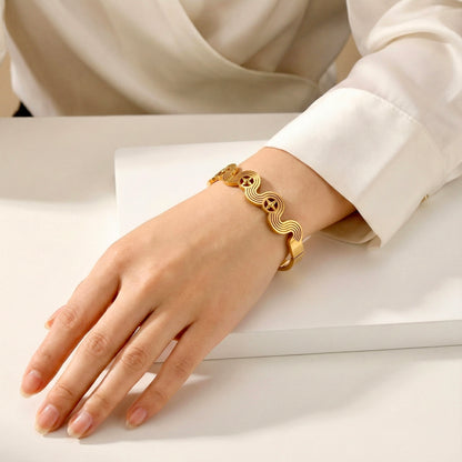 Orrina WaveStar Bangle