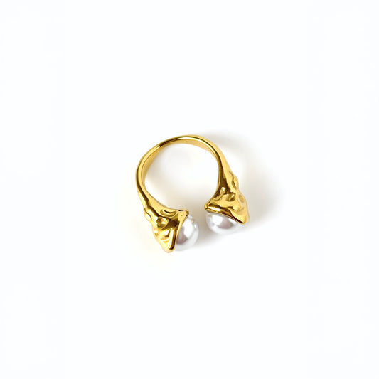 Lunara Pearl Ring