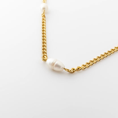 Lunelle Pearl Necklace