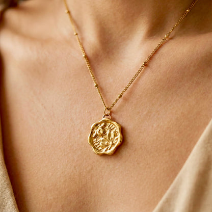 Alina Floral Necklace