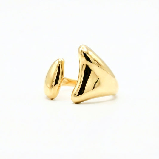 Zayna Flow Ring