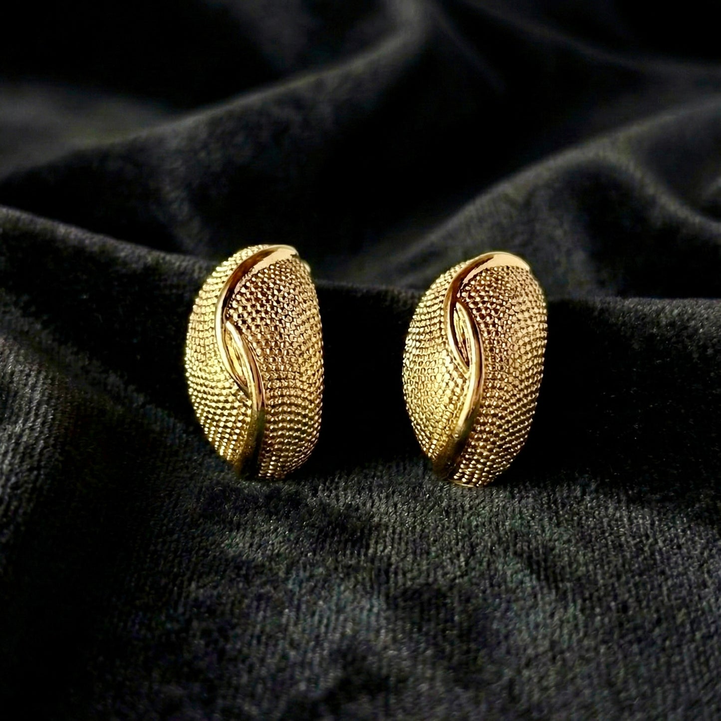 Saira Gold Studs