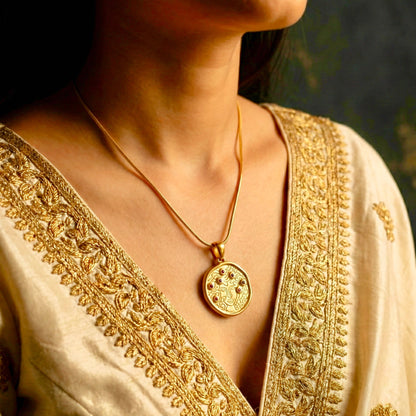 Nerina Pendant Necklace