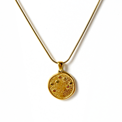 Nerina Pendant Necklace