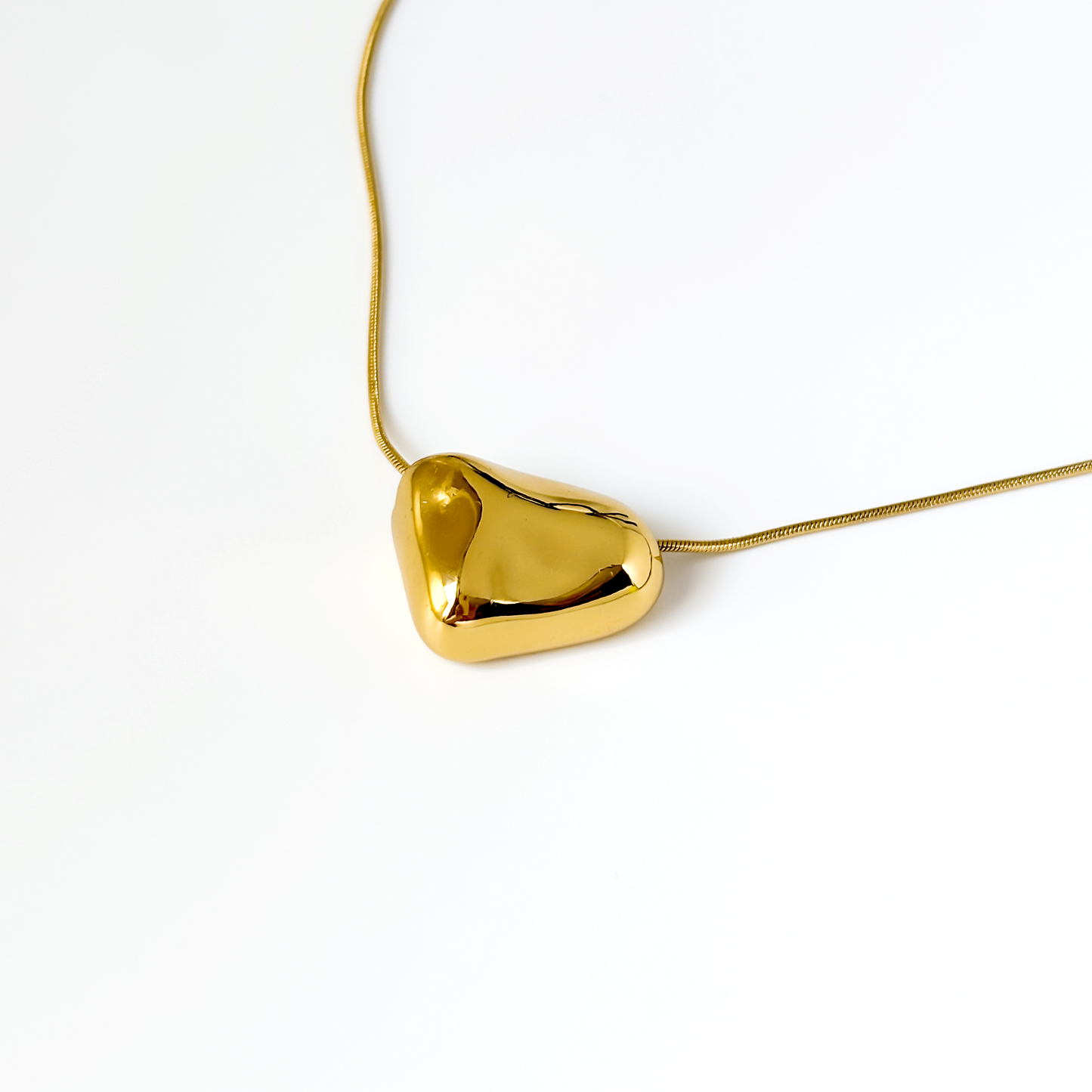 Liora Linked Heart Necklace