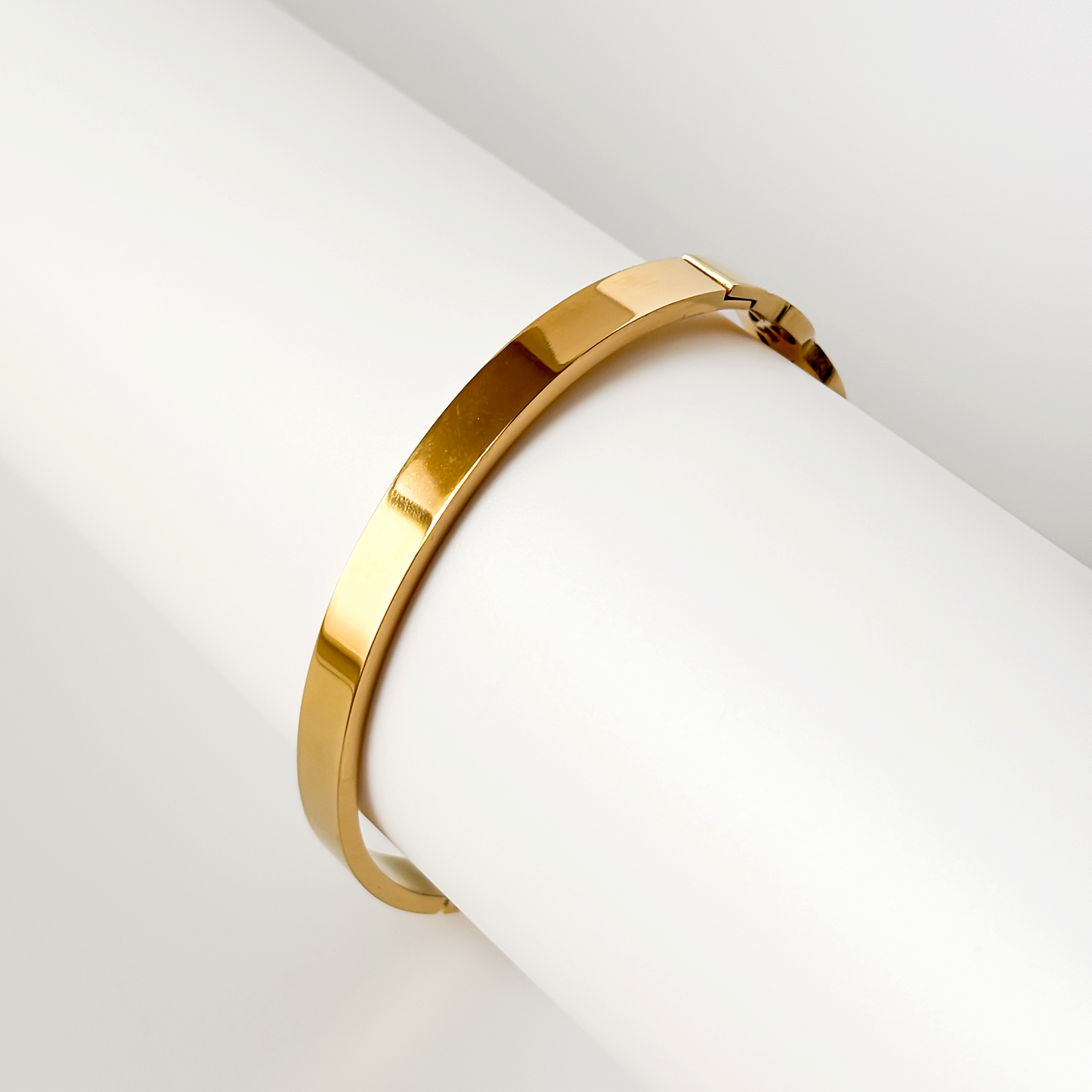 Seraphine Woven Bangle