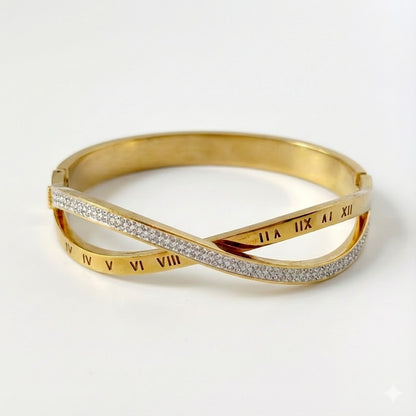 Luminara Infinity Cuff